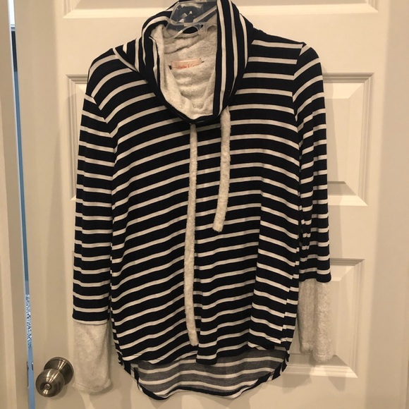 EUC Hailey and Co navy and white stripe sweatshirt tunic size small - Picture 2 of 2